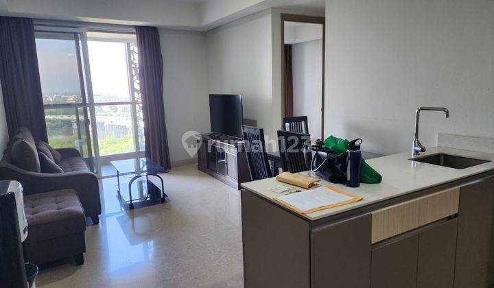 Apartemen Gold Coast 
2BR 90m2
Seaview
Full furnish simple. Harga 185jt/th Nego 1