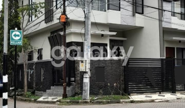 New HOOK House Mulyosari Prima Utara East Surabaya 2