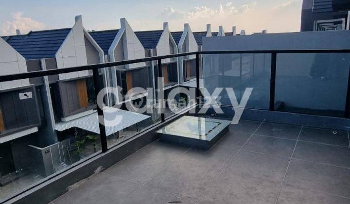 Rumah Baru Attic 3 Lt Eastern Hill Grand Eastern Sukolilo Surabaya Timur 1