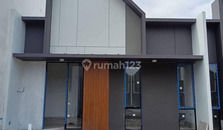 Rumah Gress 1 Lantai Eastern Park Extension Grand Eastern Eastern Hill Sukolilo Surabaya Timur Dekat Its, Pakuwon City  1