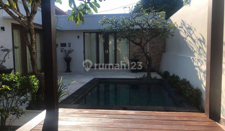 TAMAN GIRI MUMBUL VILLA NUSA DUA BALI 1