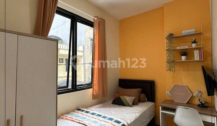 Active Boarding House for Sale, Strategic Location at Jembatan Lima Active Boarding House for Sale, Strategic Location at Jembatan Lima