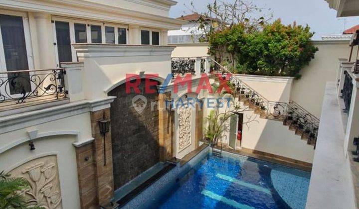 Dijual RUMAH MEWAH PIK1 Full Furnish ada Swimming pool  1