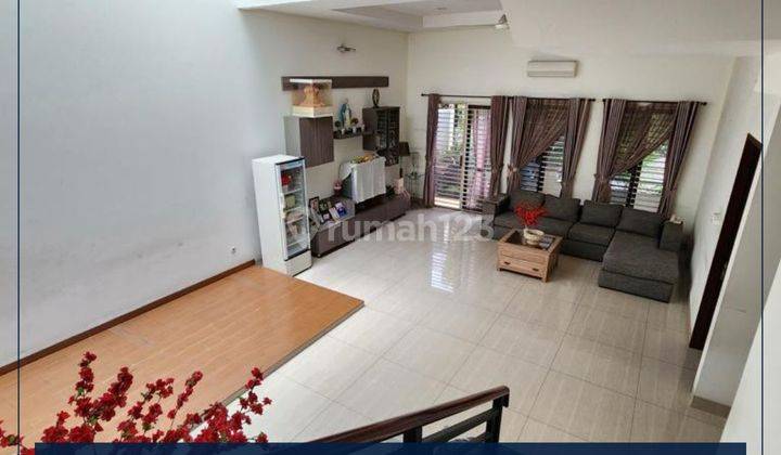 Dijual Cepat Rumah Modern 4 Lantai Bagus Posisi Hook 1