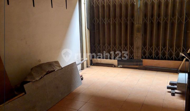 Rumah Dijual Bu Furnished di Tanjung Duren 2