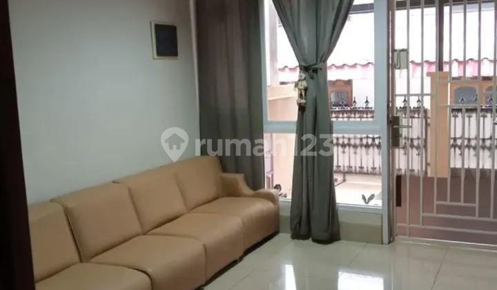 For Sale B U House Occupied by Whom in Duri Kepa, West Jakarta 2