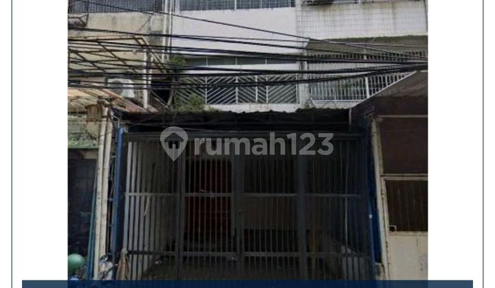 For Sale/ Quick Lease Shop House in Kartini Strategic Location 1