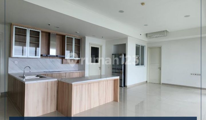 Dijual/ Disewa Cepat Apartemen St Moritz 3 Br Semi Furnished