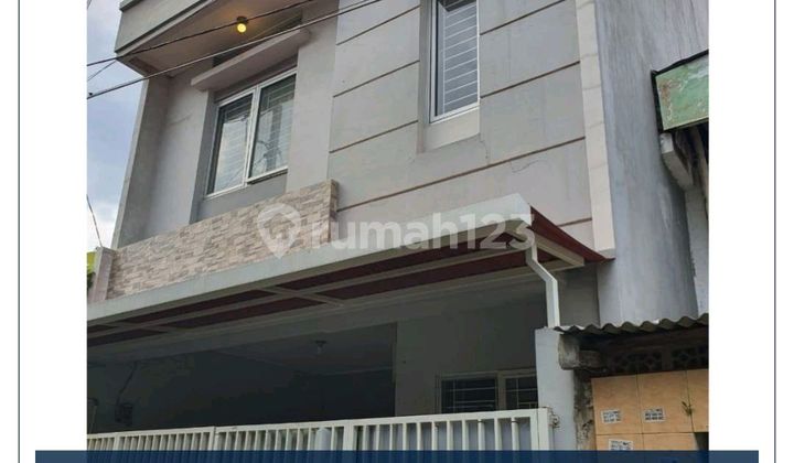 Dijual Cepat Sangat Murah Rumah 3 Lantai Di Tanjung Duren 