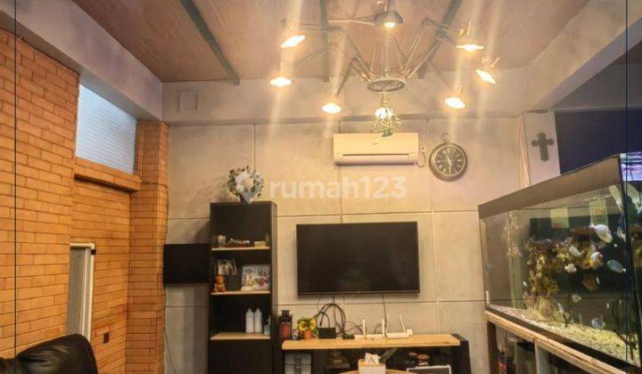 Dijual Cepat Sangat Murah Rumah Semi Furnished di Kelapa Gading 2