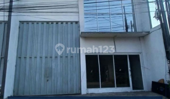 Dijual Murah Gudang Luas 293 m SHM Lokasi Strategis 
