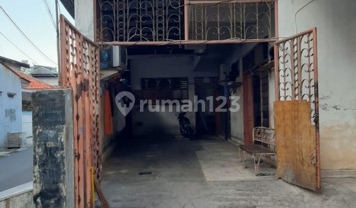 Dijual Cepat Rumah Cocok untuk Kost²An di Tanjung Duren 2