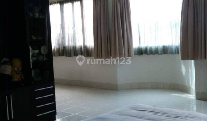 Dijual Cepat Rumah Siap Huni  4½  Lantai LT 360 M Di Glodok 2