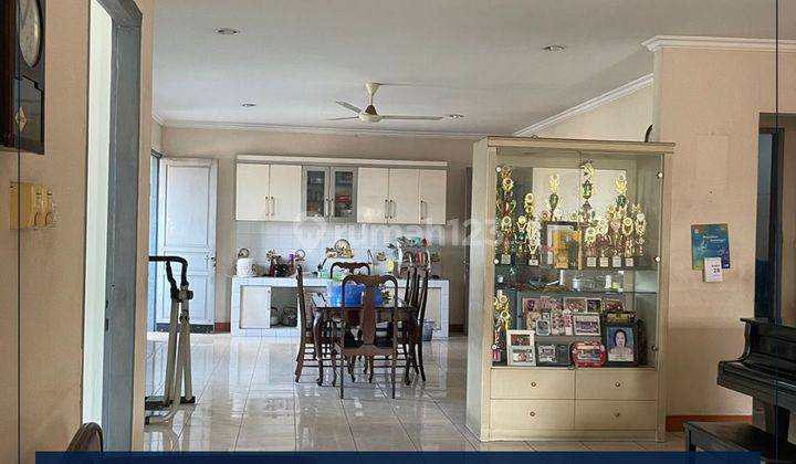 Dijual Murah Rumah 2 Lantai Bisa Untuk Tempat  Usaha Di Blok-M 1