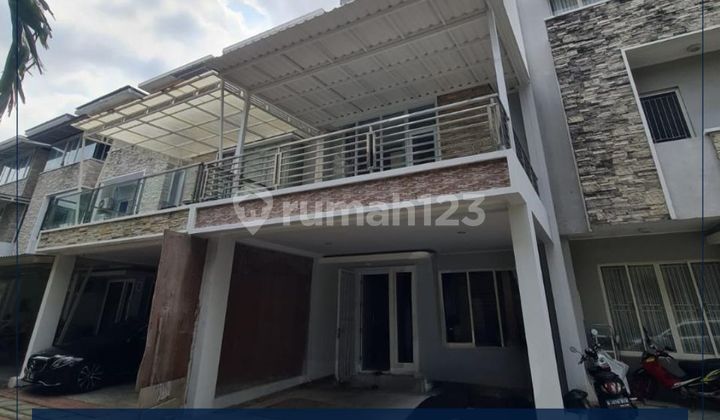 For Sale Nice Ready-to-Occupy House in Pantai Indah Kapuk For Sale Nice Ready-to-Occupy House in Pantai Indah Kapuk