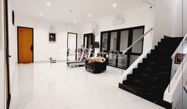 For Sale Cheap Ready-to-Live House In Cempaka Putih Furnished 2