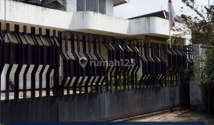 Dijual Cepat Turun Harga Rumah Hitung Tanah di Kemanggisan LT 392m² 1