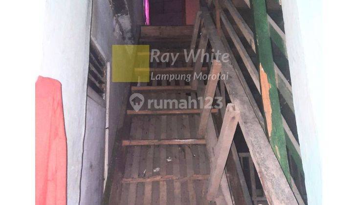 Rumah Pinggir Jalan di Jalan Pahlawan 2