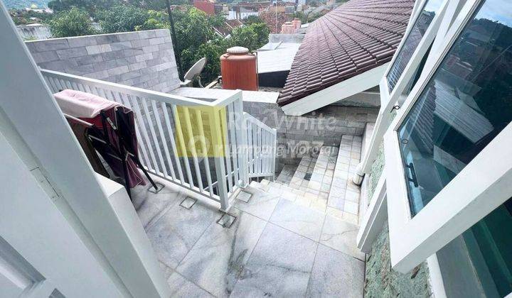 Rumah Mewah 2 Lantai Dan 4 Rumah Kontrakan 2
