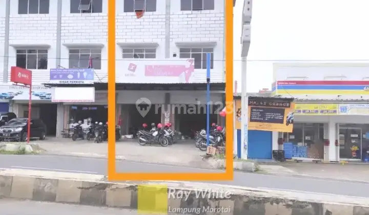 Ruko 3 Lantai 2 Pintu Pramuka 1