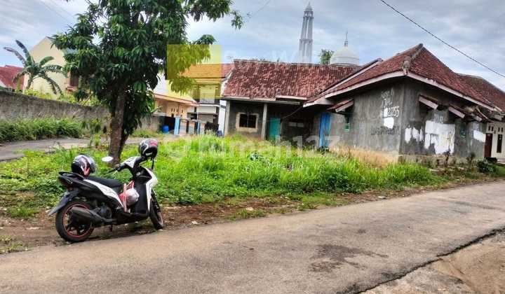 Dijual tanah bonus bangunan di jl Nunyai Rajabasa 1