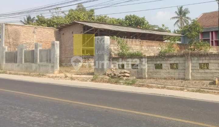 Dijual Rumah ex panglong kayu di Dusun Taman Sari 2