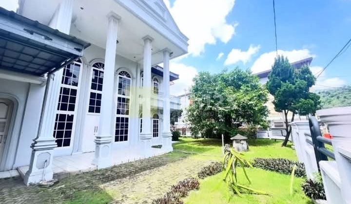 Dijual rumah di teluk betung