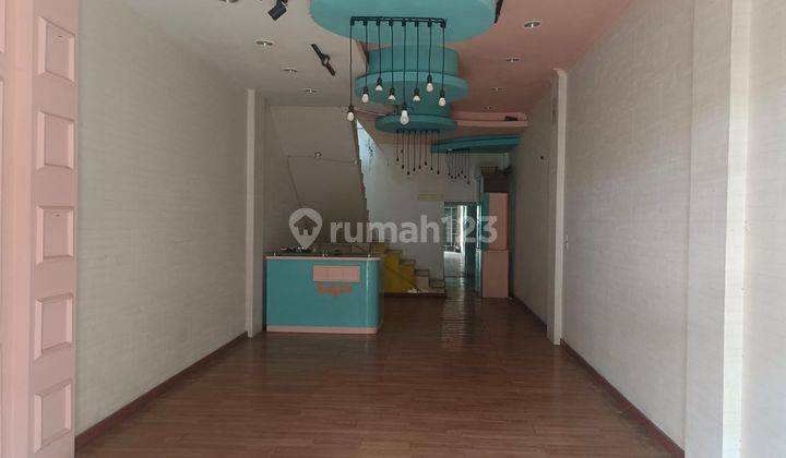 Dijual Ruko 3 lantai di Kedaton 2