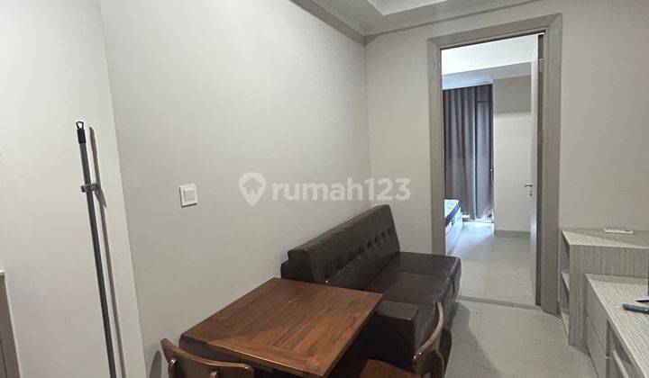 Over Sewa Apartemen Menara Jakarta 1 Kamar Tidur 2