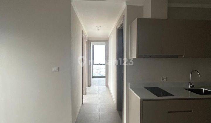 Apartement Murah Menara Jakarta 3 Kamar Tidur Semi Furnished 2