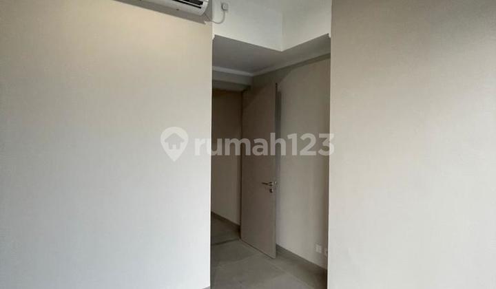 For Rent: Tower Jakarta Apartment 2 Bedrooms Semi Furnished 2