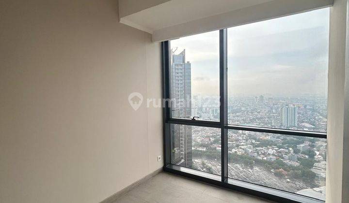 Apartement Murah Menara Jakarta 3 Kamar Tidur Semi Furnished 2