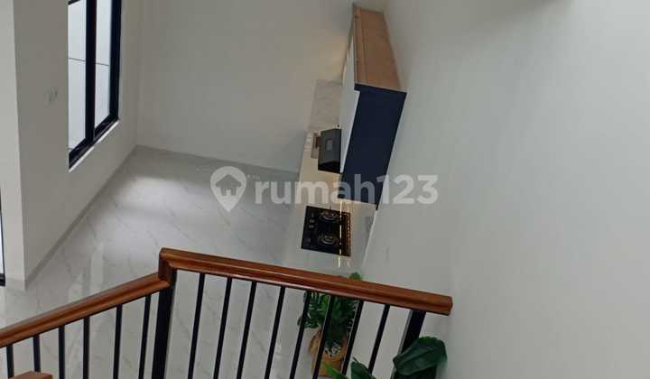 Rumah Baru di Kencana Loka BSD 2