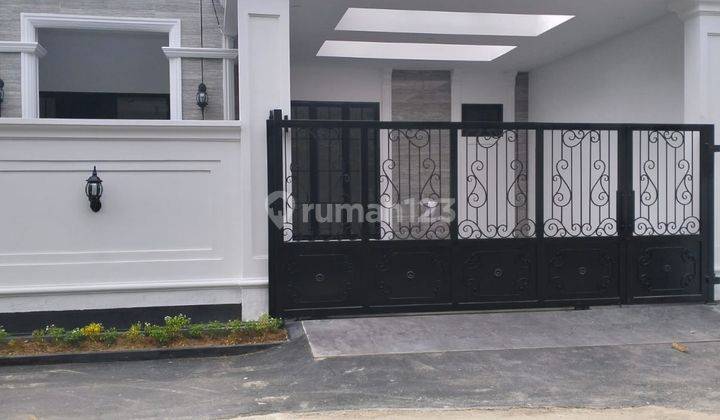 Rumah Type American Classic Di Bsd City 2