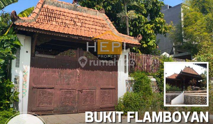 Rumah klasik dekat kota dengan letak dan fasilitas terjakau 1