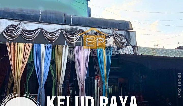 Rumah bergaya minimalis tapi luas di kelud raya  1