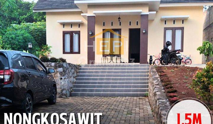 Rumah modern minimalis di pinggir kota gunung pati 1