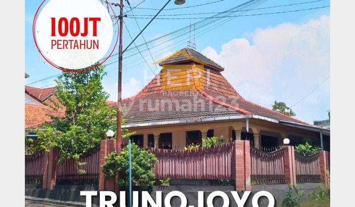 Rumah Besar di Trunojoyo Banyumanik Kota Semarang 1
