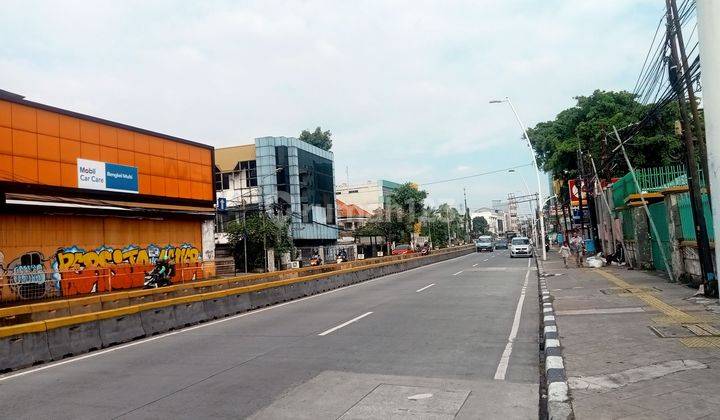 Di jual showroom Mazda 2lantai dengan mekanisme Lelang as is di Jl.Jatinegara Barat no.140 Kel Kampung Melayu Kec.Jatinegara Jakarta Timur 2