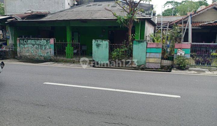 Rumah Tua Pinggir Jalan Raya Lenteng Agung Jakarta Selatan 1