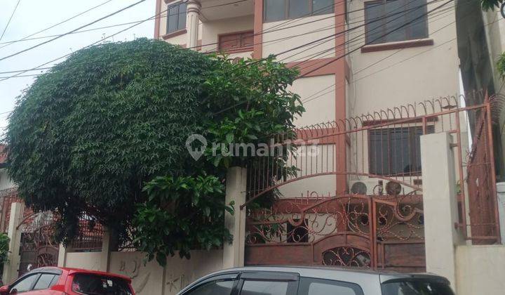 Dijual Rumah Murah, Strategis 4 Lantai Cocok Utk Kost, Di Salemba, Senen Jakpus 1