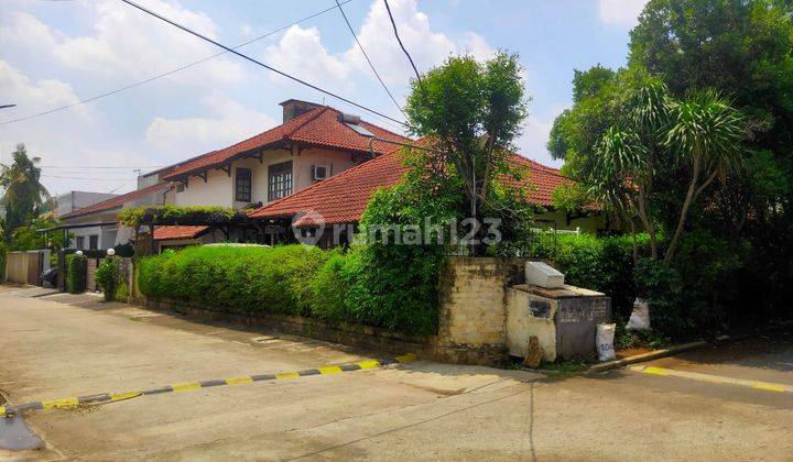 Rumah Tua Di Cipete Jakarta Selatan 2