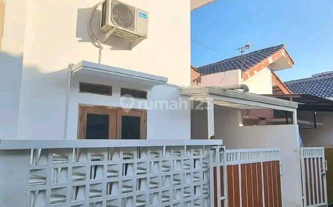 Di Jual cepat BU Rumah siap huni di  Jagakarsa Jaksel Rumah SHM 2