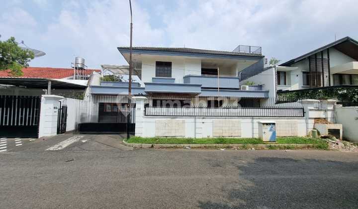 For Rent 2-Story House in Permata Hijau, South Jakarta For Rent 2-Story House in Permata Hijau, South Jakarta