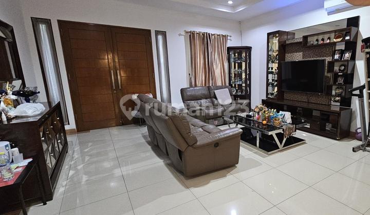 For Rent: Semi-Furnished 2-Story Ready-to-Live-In House in Villa Gading Indah, Kelapa Gading 2