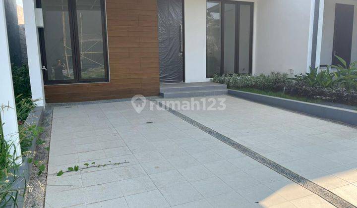 Rumah 2 Lantai Minimalis Modern Siap Huni Cluster Shinano Jgc 2