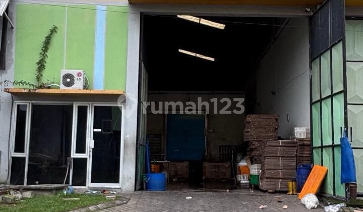 Dijual Gudang di Pergudangan Safe N Lock Siap Pakai Dijual Gudang di Pergudangan Safe N Lock Siap Pakai