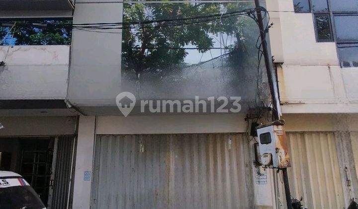 Four-story shophouse, Raya Kedung Doro, well-maintained, ex-bank, near Diponegoro, Kedung Sari. 1