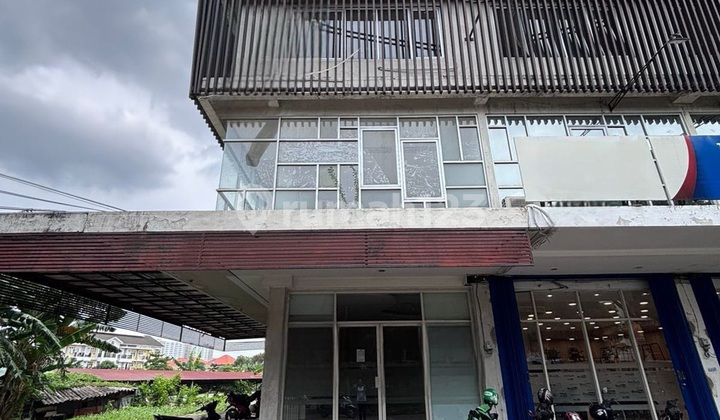For Rent 4-Storey Shop House Ready to Use Icon 21 Merr - East Surabaya