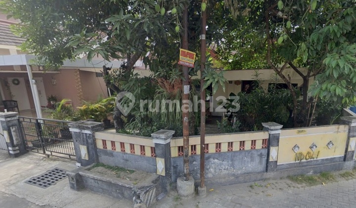 Selling Land with Building Bonus in Timoho, Umbulharjo, Yogyakarta Selling Land with Building Bonus in Timoho, Umbulharjo, Yogyakarta